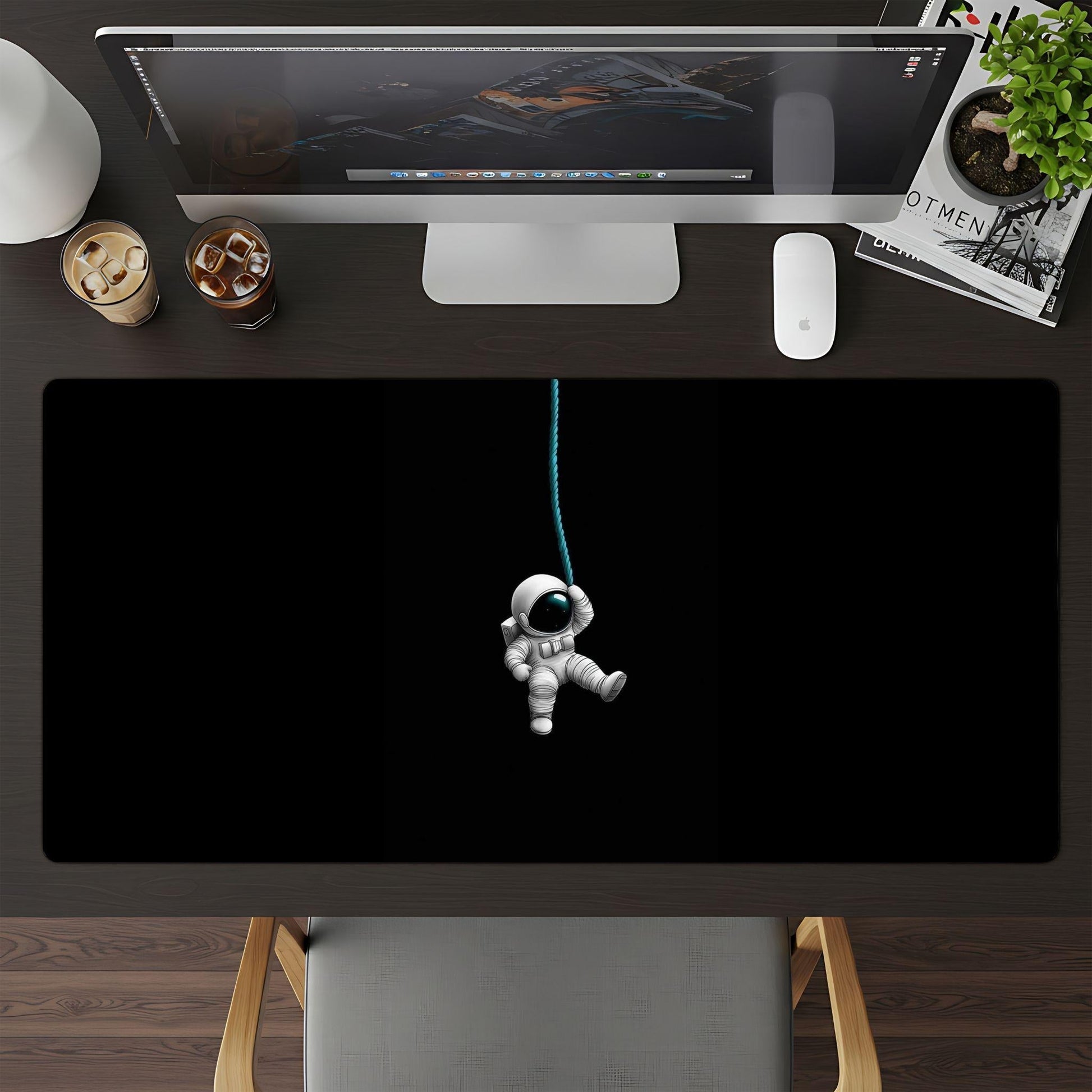 Astro on a rope - HEYITSTRENDY