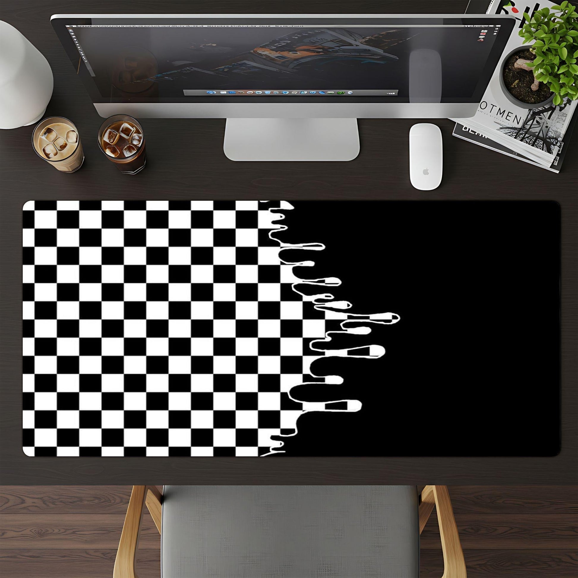 Checkered Melt - HEYITSTRENDY