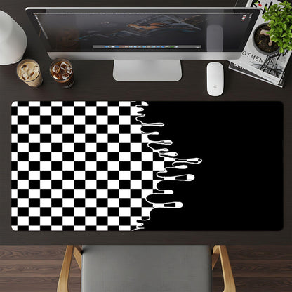Checkered Melt - HEYITSTRENDY