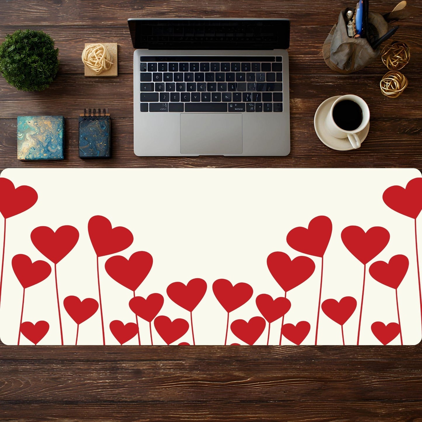 Floral Hearts - HEYITSTRENDY
