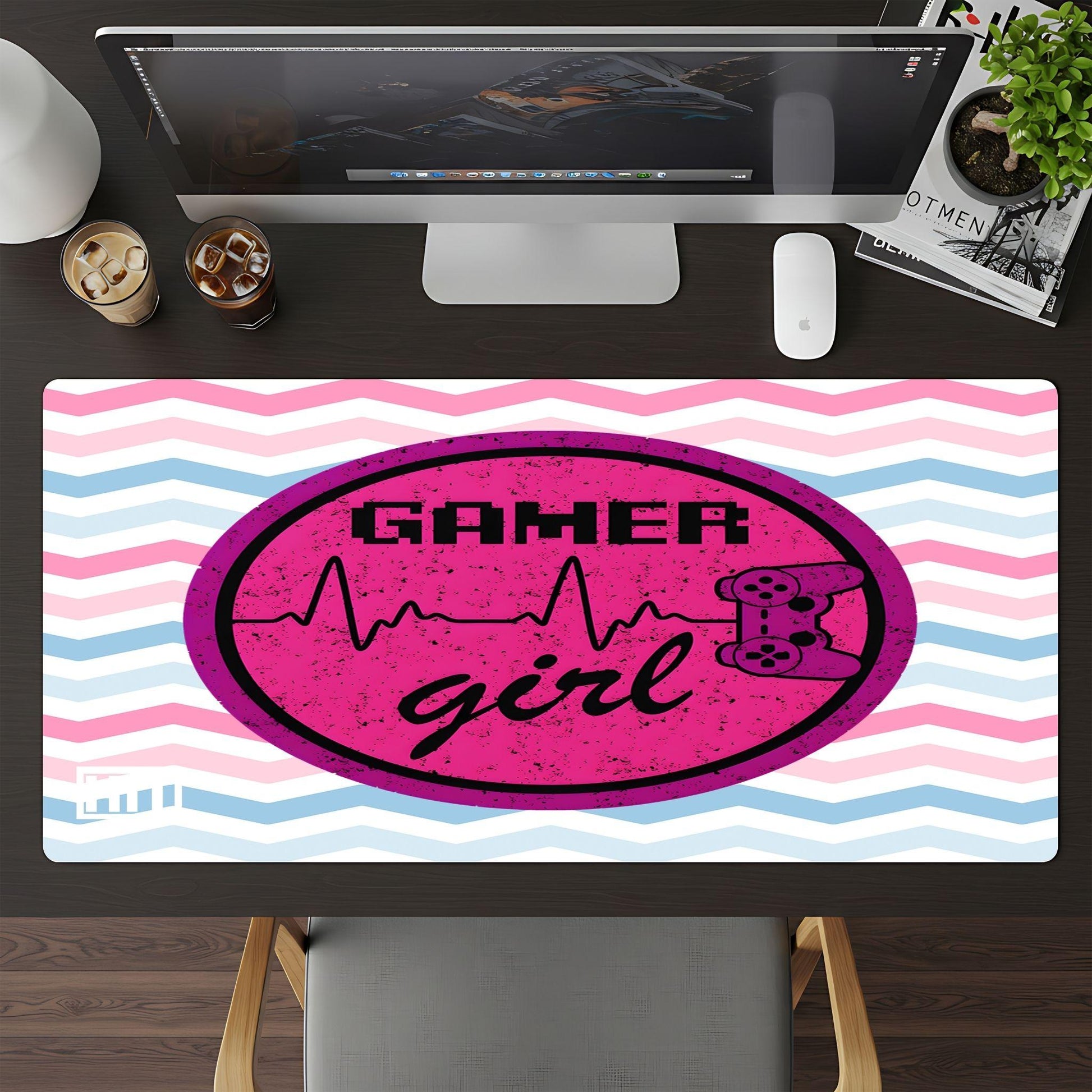 Gamer Girl - HEYITSTRENDY
