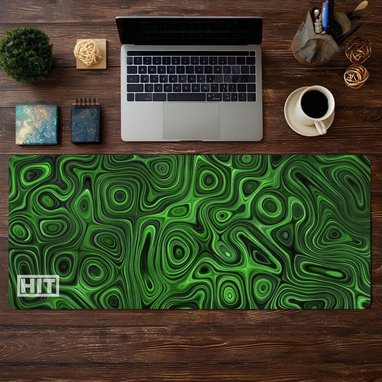 Green Liquid - HEYITSTRENDY