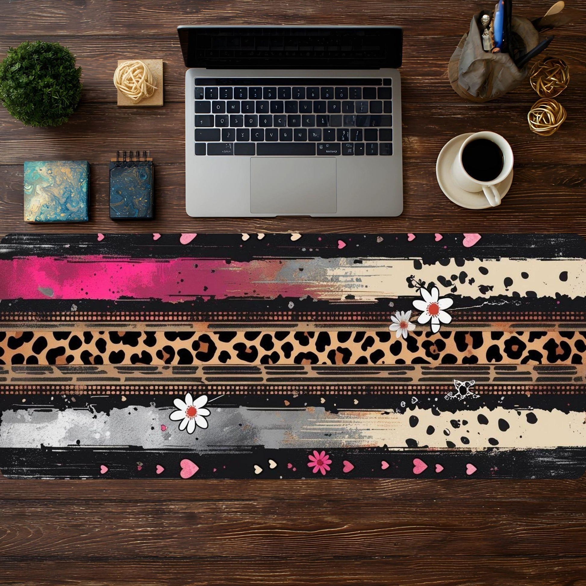 Hearts & Cheetah - HEYITSTRENDY