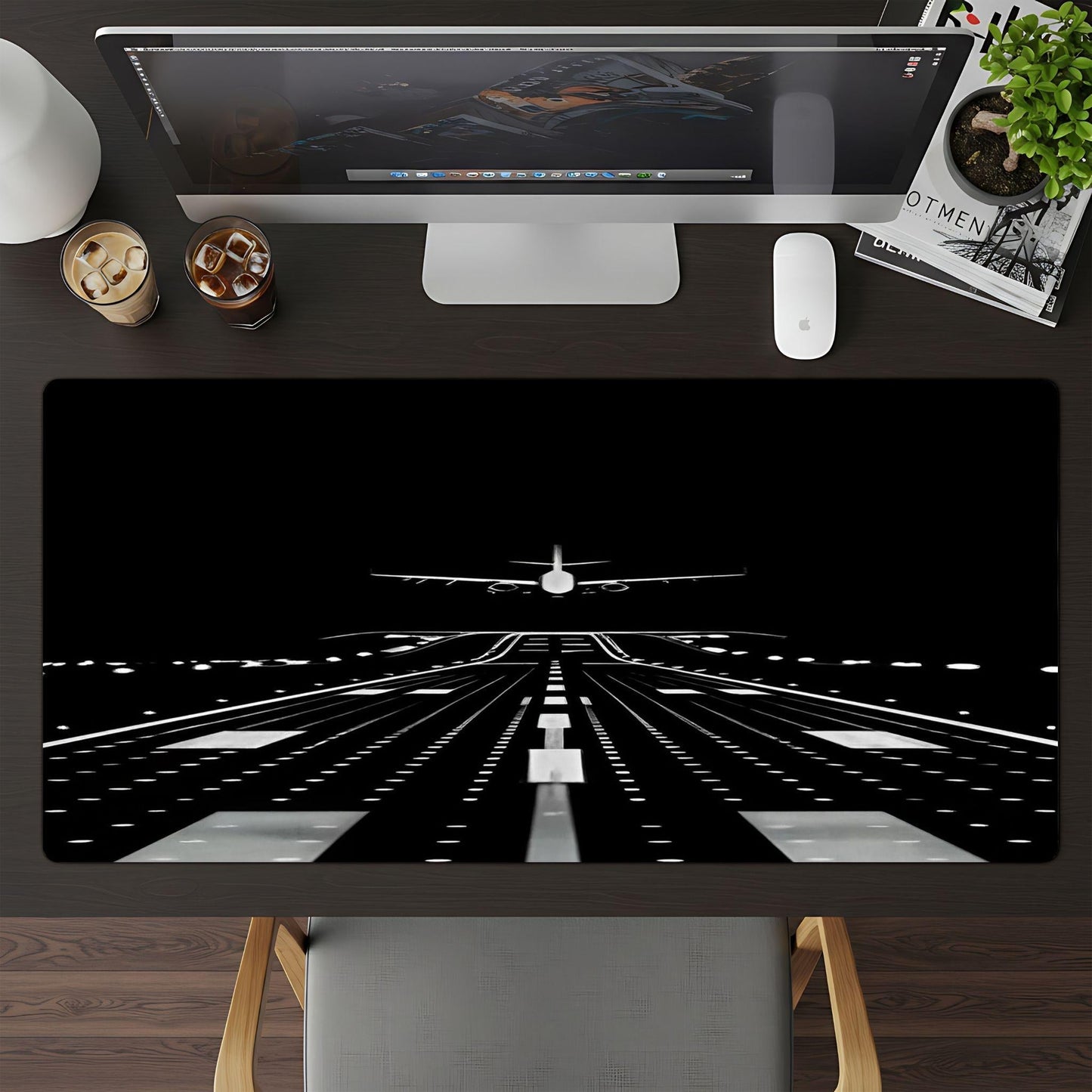 Mono Plane Runway - HEYITSTRENDY