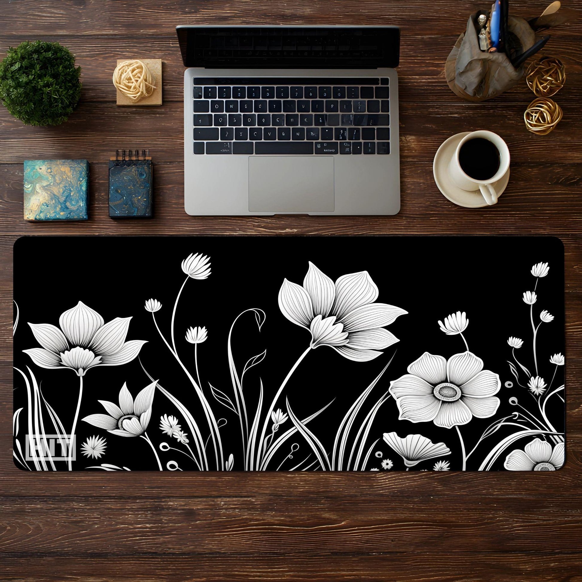 Mono Wildflowers 1 - HEYITSTRENDY