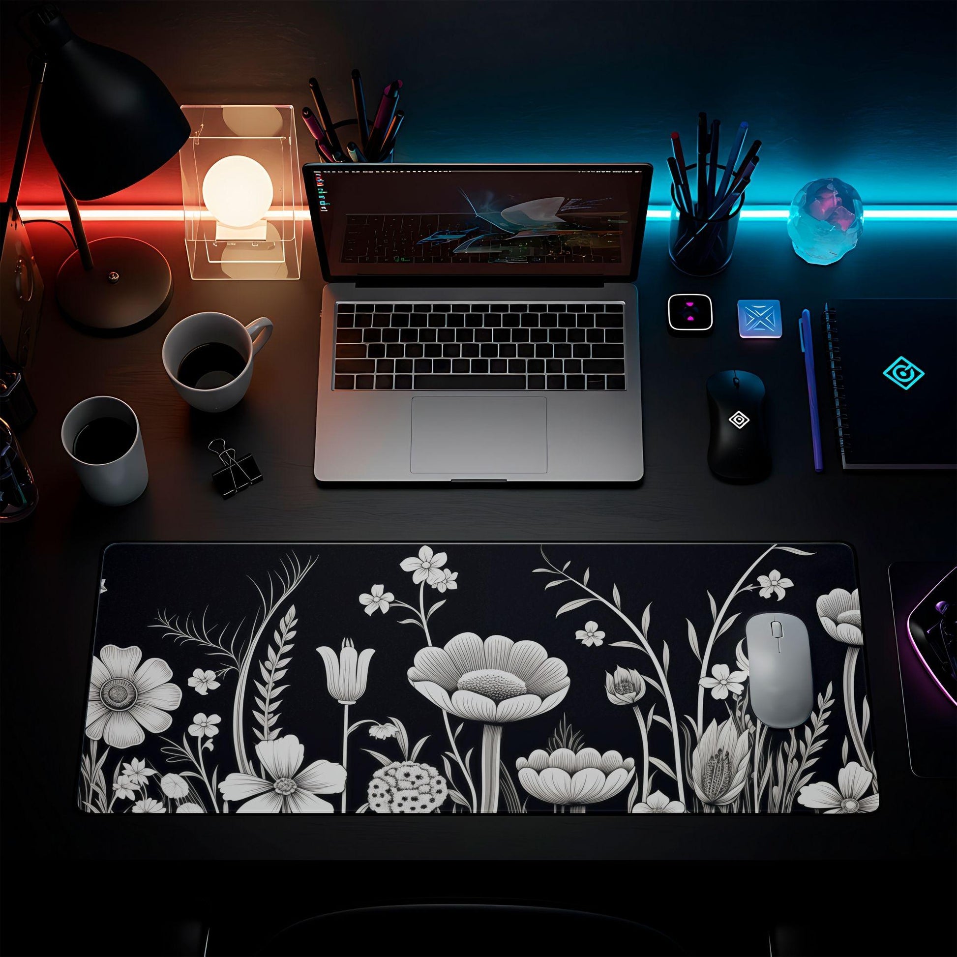 Mono Wildflowers 2 - HEYITSTRENDY