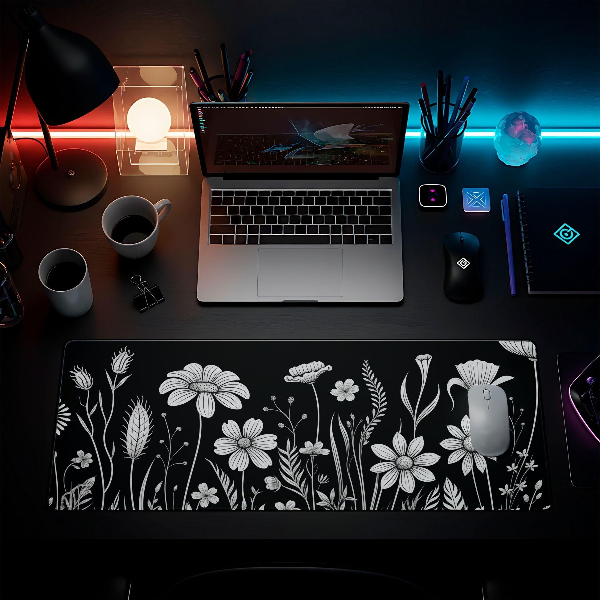 Mono Wildflowers 3 - HEYITSTRENDY