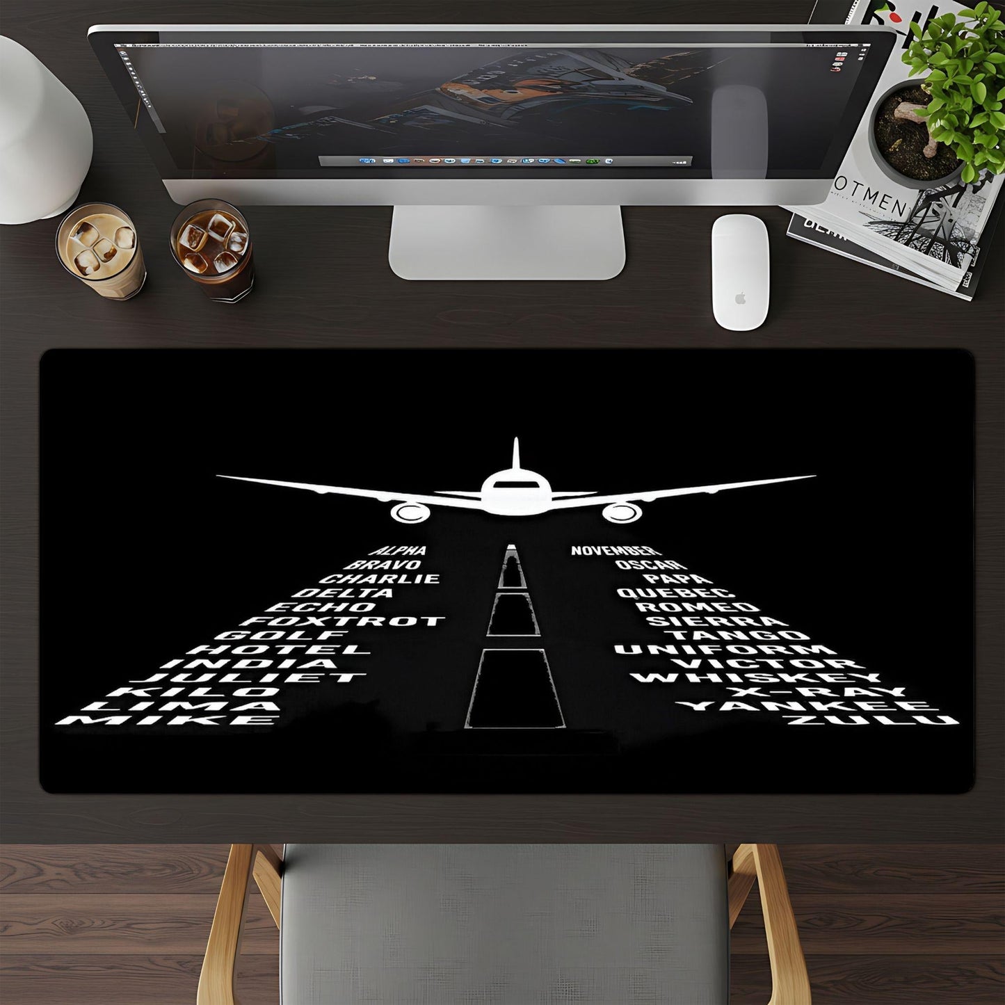 Radio Runway - HEYITSTRENDY