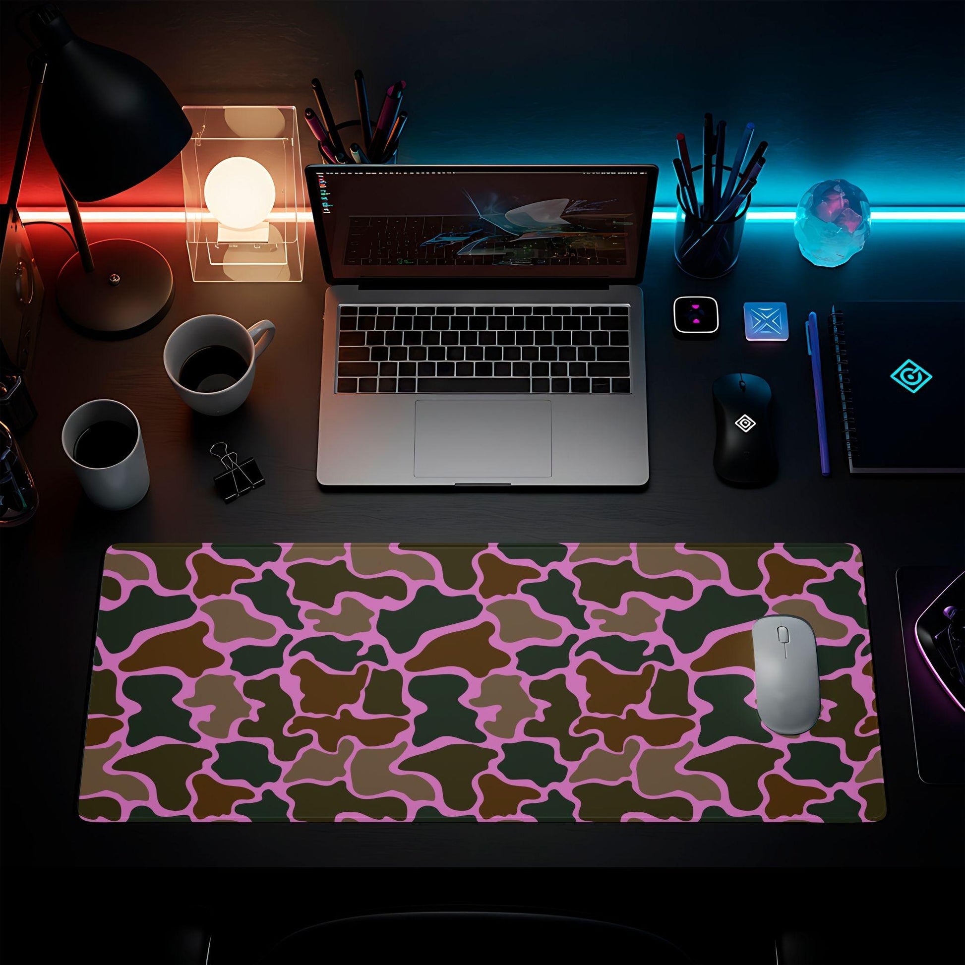 Retro Pink Camo - HEYITSTRENDY
