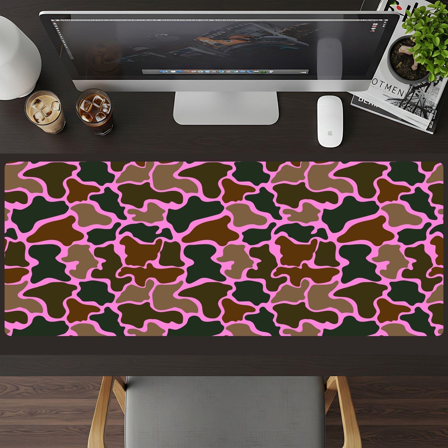 Retro Pink Camo - HEYITSTRENDY
