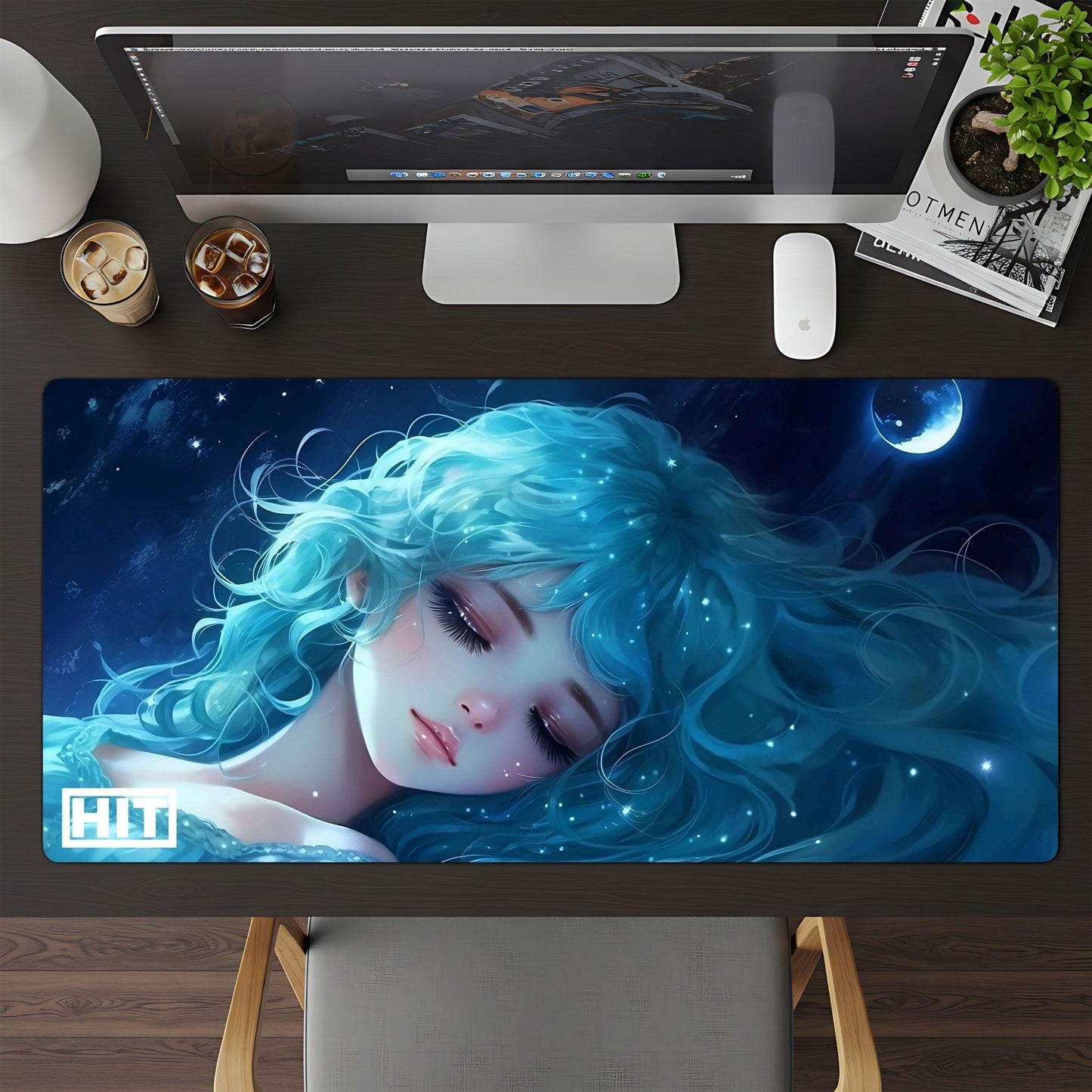 Sleeping Girl - HEYITSTRENDY