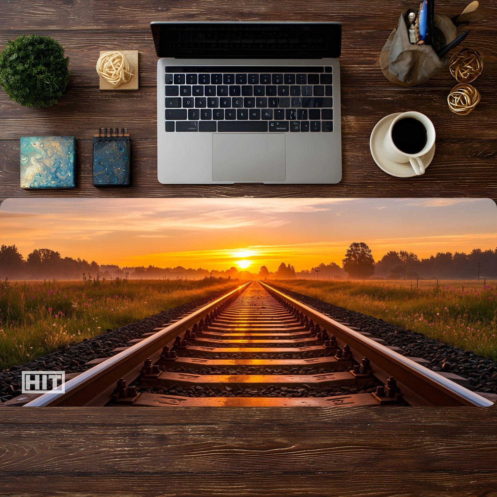 The Tracks - HEYITSTRENDY