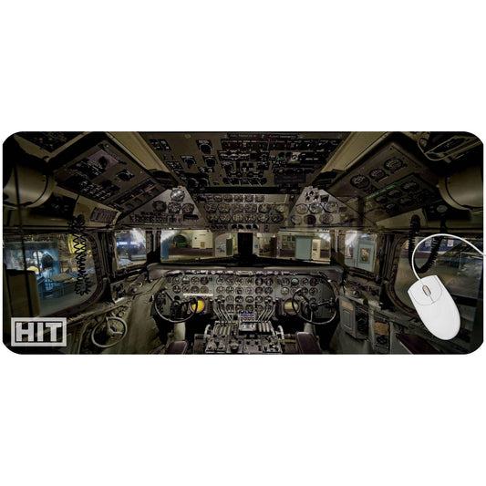 Vintage Cockpit - HEYITSTRENDY